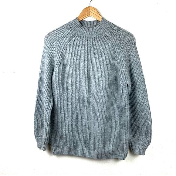 Guess Grey Oversized Ribbed Fuzzy Mock Neck Sweater Size Small - Picture 1 of 6